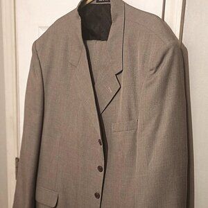 Di Palma Men 2 Peice Light Tannish Gray  Suit   50R